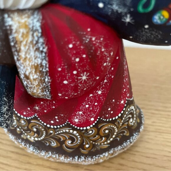 G.DeBrekht Happy traveler Santa Wood Hand Carved Painted Signed Christmas Decor - Picture 6 of 11